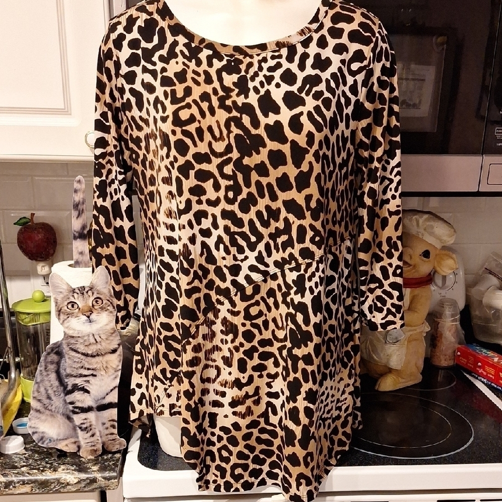 o Venini Brown and Black Asymmetrical Blouse Size XL